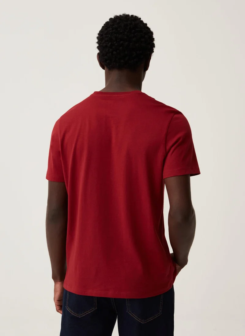 او في اس Organic cotton T-shirt with round neck