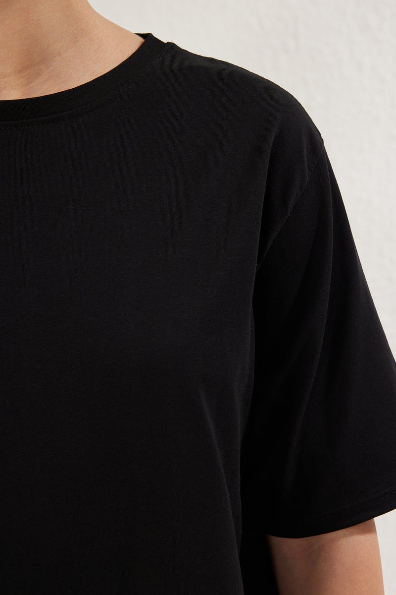 trendyol Black 100% Cotton Crew Neck Short Sleeve Midi Knitted T-shirt Dress - Image 4