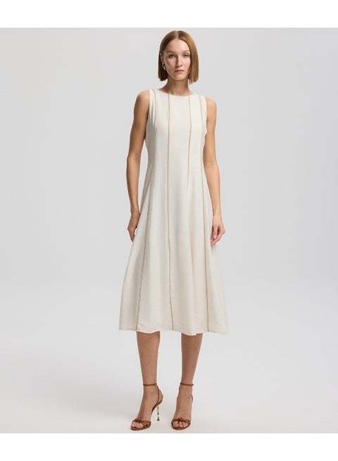 فستان ميدي بياقة متباينة