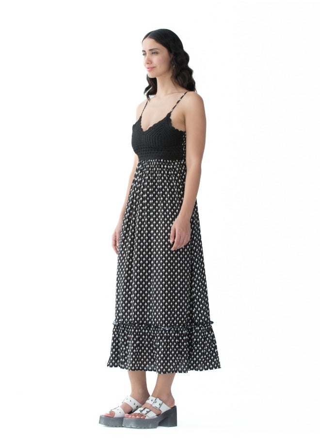 Black Crochet Maxi Dress - pzsku/Z2571C9FB9F08A3765C3DZ/45/_/1726817636/494cf660-9461-4d06-8de0-51c57b599f04