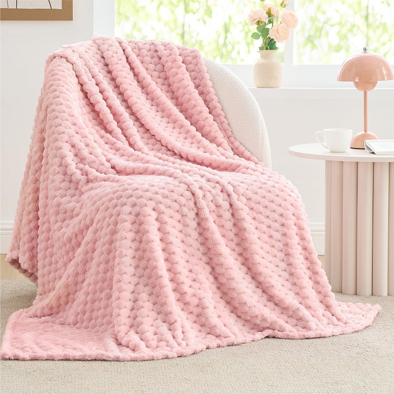 BEDELITE Fleece Decorative Blanket 3D Jacquard Pink Throw Blankets for Womens Couch Bed Soft and Cozy Warm Plush Fluffy Blanket Cute Birthday Gift for Women 50x60 Inches