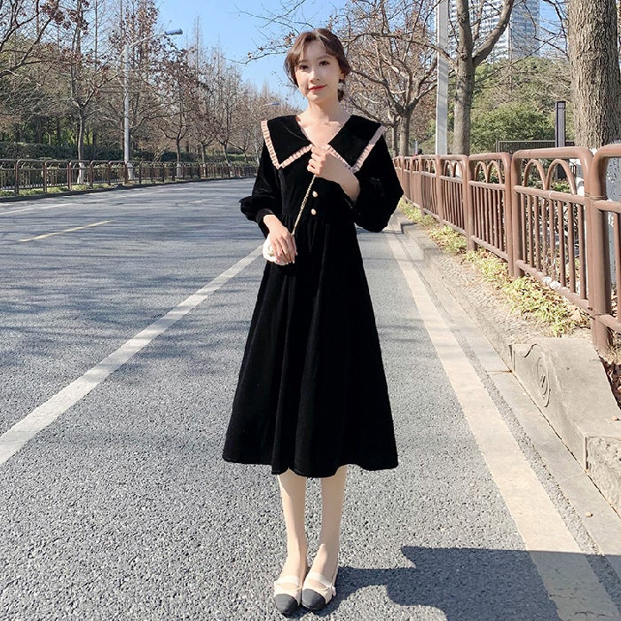 2024 new spring clothes Hepburn style high-grade black doll collar bottoming gold velvet long sleeve dress children Black * 433