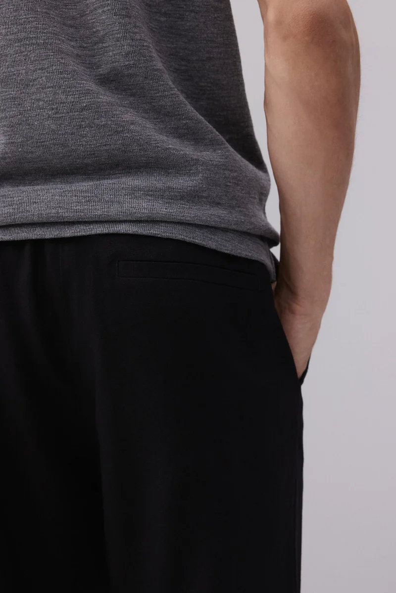 H&M  Relaxed Fit Linen-blend trousers for Men | Best Price UAE