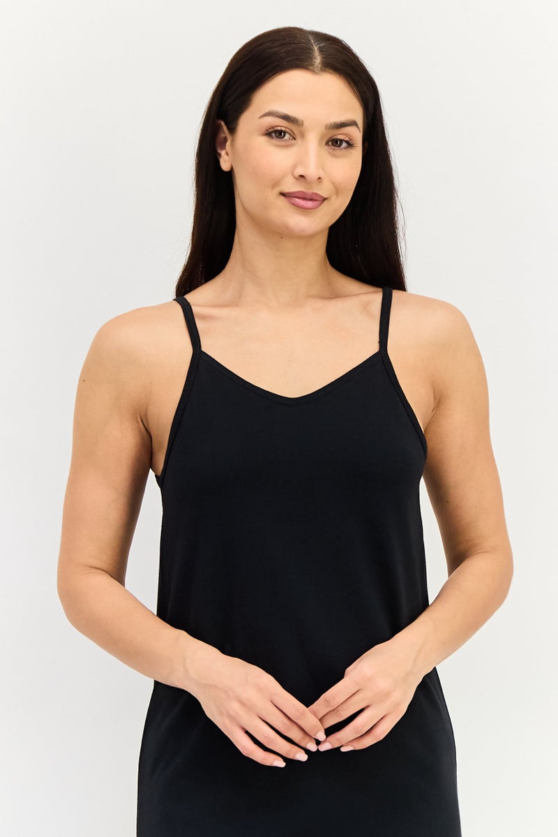 Nike Women Standard Fit Outdoor Dress, Black - Image 3