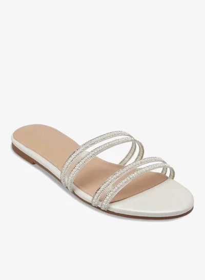 فلورا بيلا من شو إكسبرس صنادل نسائية سهلة الارتداء مزينة