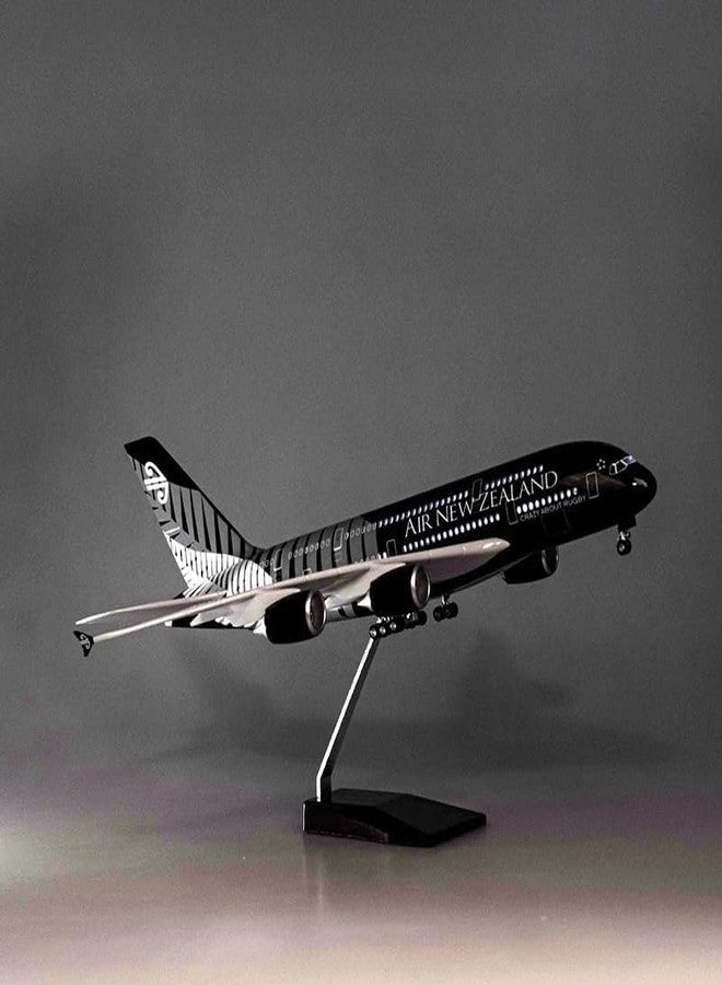 Breatoi! Diecast Aeroplane Display Model with Light : (A380 Newzealand Airlines) - Image 2