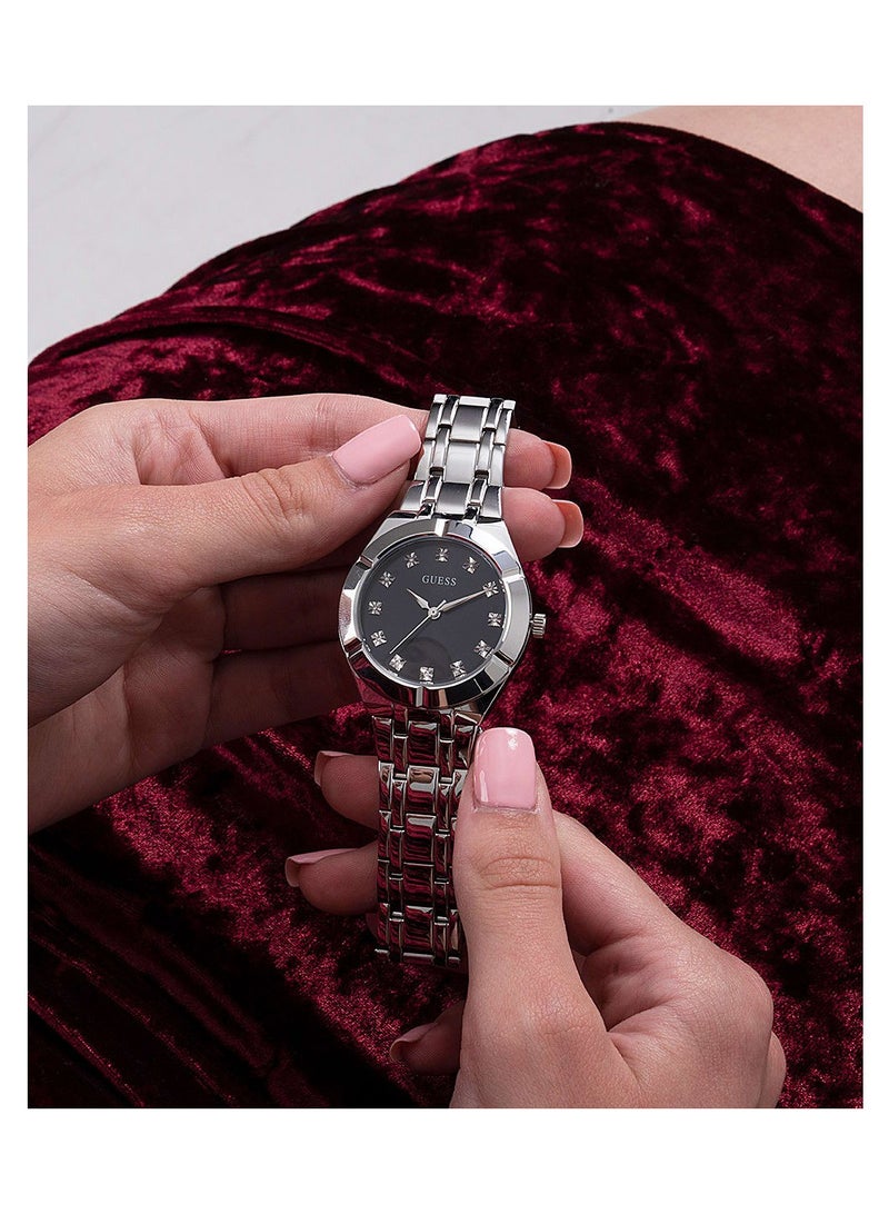 GUESS ساعة جيس كريستالين فضية للنساء GW0114L1 - Image 4
