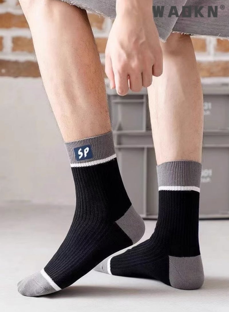 دبليو أيه أو كي أن 5 أزواج من الجوارب المخططة للرجال والنساء، ناعمة، قابلة للتنفس، تمتص الرطوبة، ألوان متنوعة، جوارب رياضية مريحة للجري والرياضة والارتداء اليومي، متينة وخفيفة الوزن - Image 5