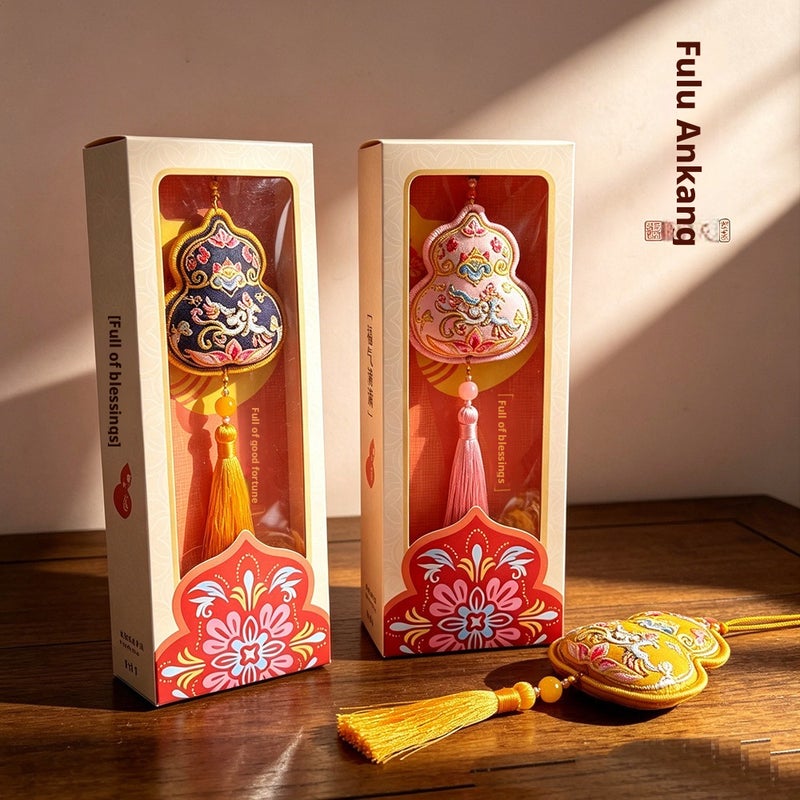 Chinese Gourd Scented Sachet - Image 1
