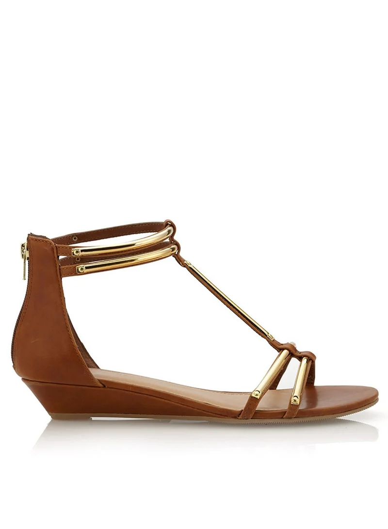 City Classified Torrey Stylish Sandals