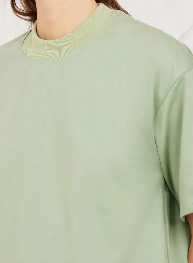 ستايلي Ribbed High Neck Dropped Shoulder Boxy Fit T-Shirt