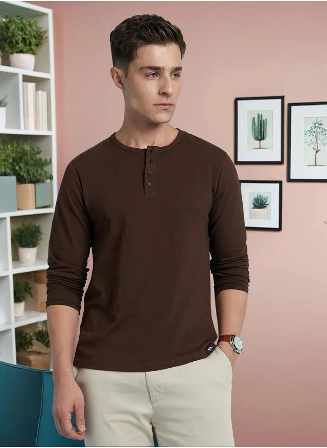 دينيس لينغو Men's Chcory Coffee 100% Cotton Solid Regular Fit T-Shirt