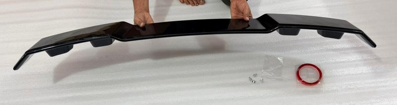 AUTO MT جناح خلفي من ABS لسيارات سباق السيارات جناح خلفي غطاء صندوق السقف مفسد للسيارات لمظهر ديناميكي ورياضي واقي للشفة (مفسد هيونداي I20 N-LINE). - Image 3