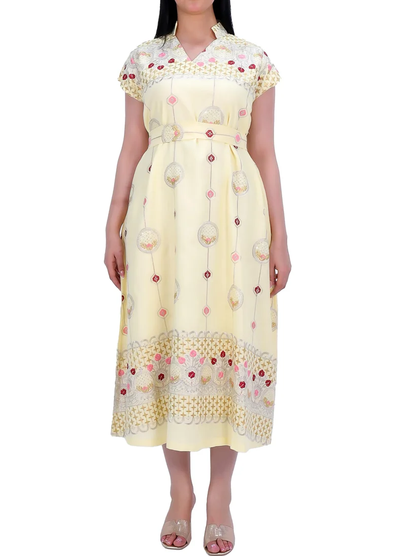 ان لاف Elegant dress made of lightweight fabric in multiple colors with golden and red embroidery.