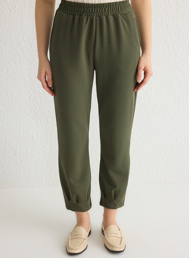 trendyol Khaki Plain Crepe Knitted Trousers TCTSS25TP00002 - Image 3