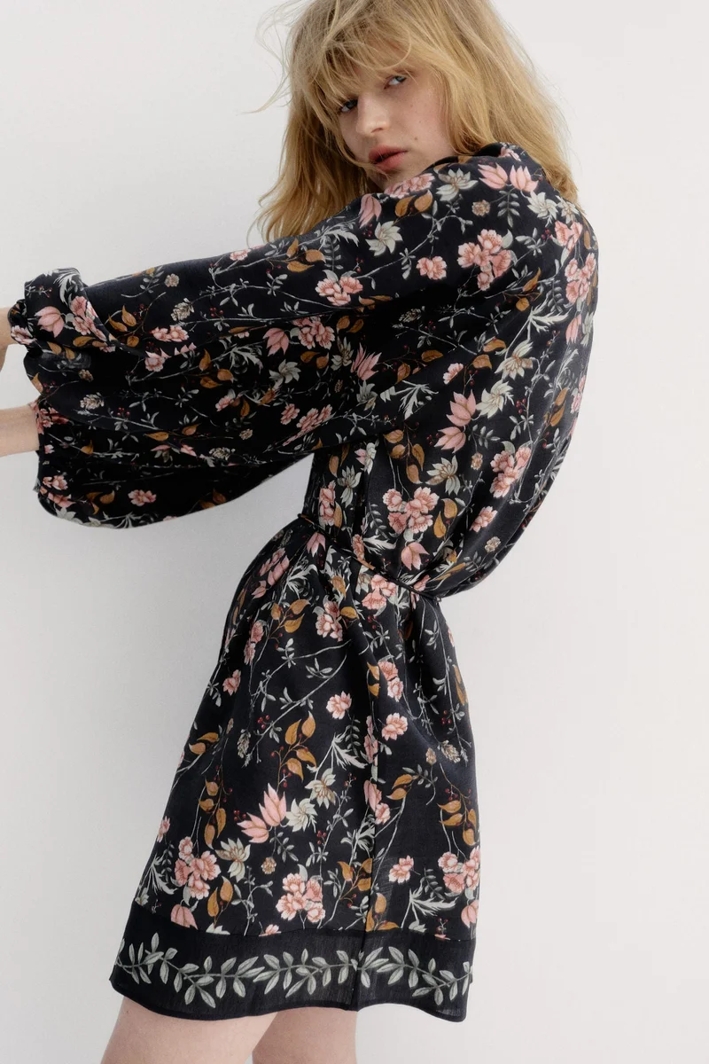 H&M Oversized tie-belt dress