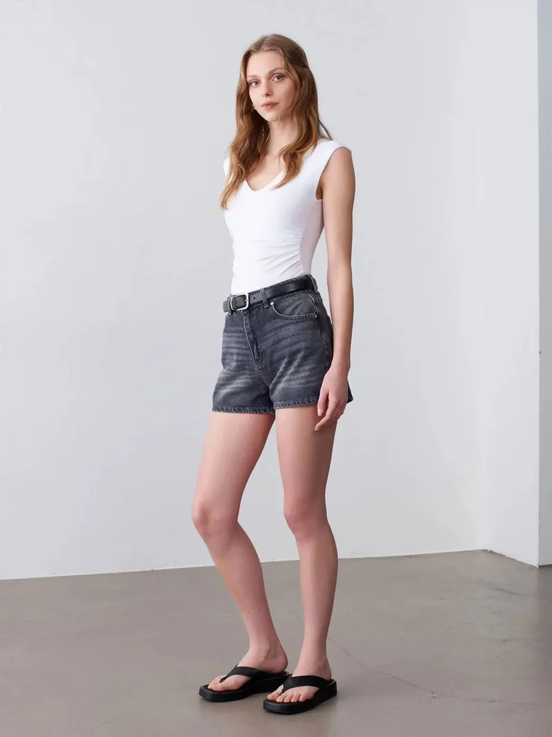 Dilvin DILVIN Sleeveless V-Neck Slim Fit Blouse