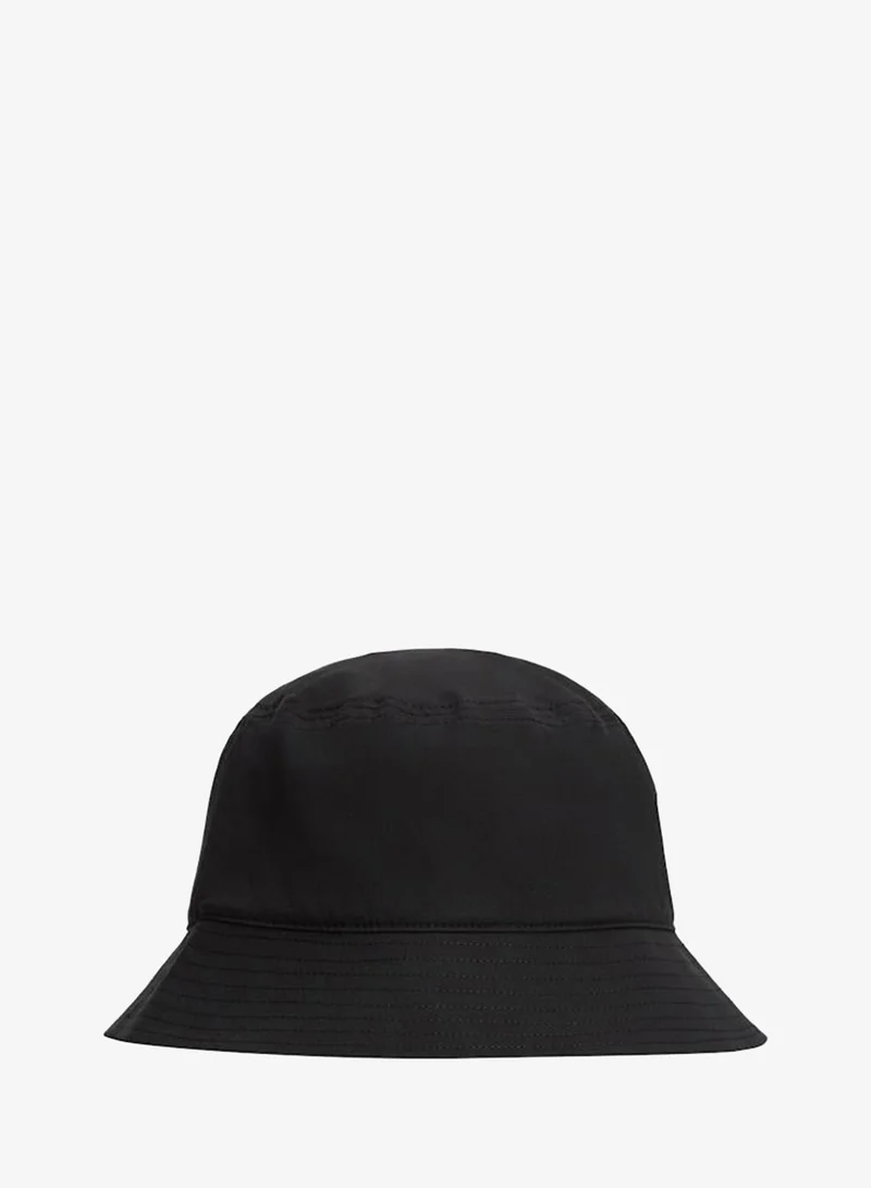 TOMMY JEANS  Linear Logo Bucket  | Best Price UAE