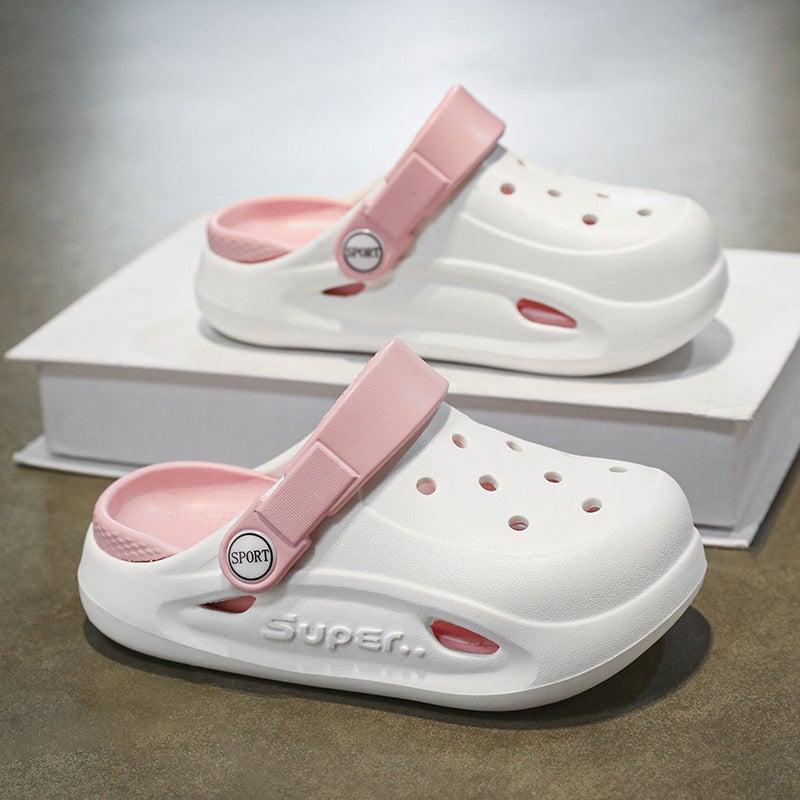 أحذية ثقوب بأسلوب 2025 للأطفال والرجال، صنادل ناعمة غير قابلة للانزلاق، أحذية شاطئية كبيرة للأطفال، شباشب باوتو للنساء - Image 1