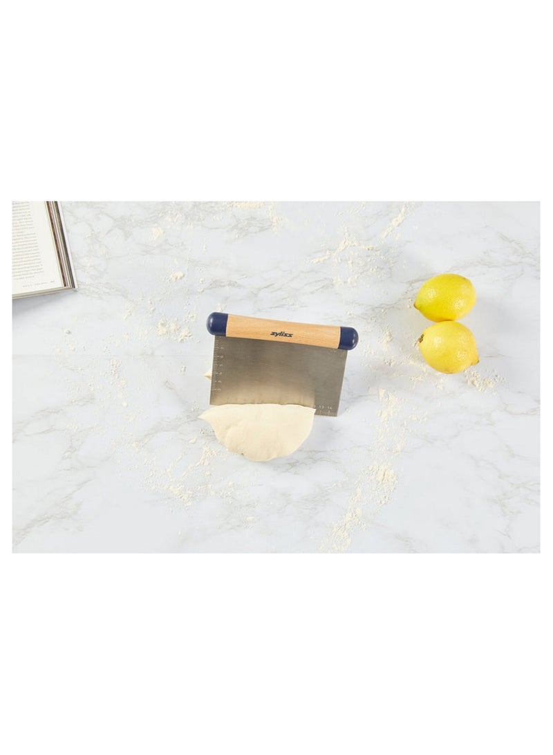 zyliss Measurement Marking Bench Scraper - Image 3