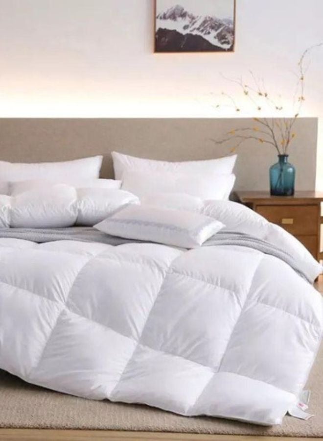 LUNA Home Luxe 100% cotton king size duvet. All-season in vacuum packaging - Image 1