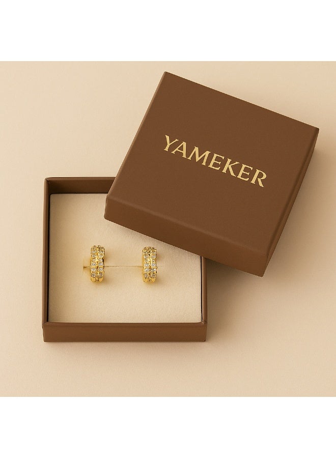 ياميكر أقراط هوجي مطلية بالذهب من YAMEKER.AE للنساء بتصميم سلسلة مرصّعة بحجر الزركون اللامع، خفيفة الوزن ومناسبة للاستخدام اليومي والمناسبات - Image 2