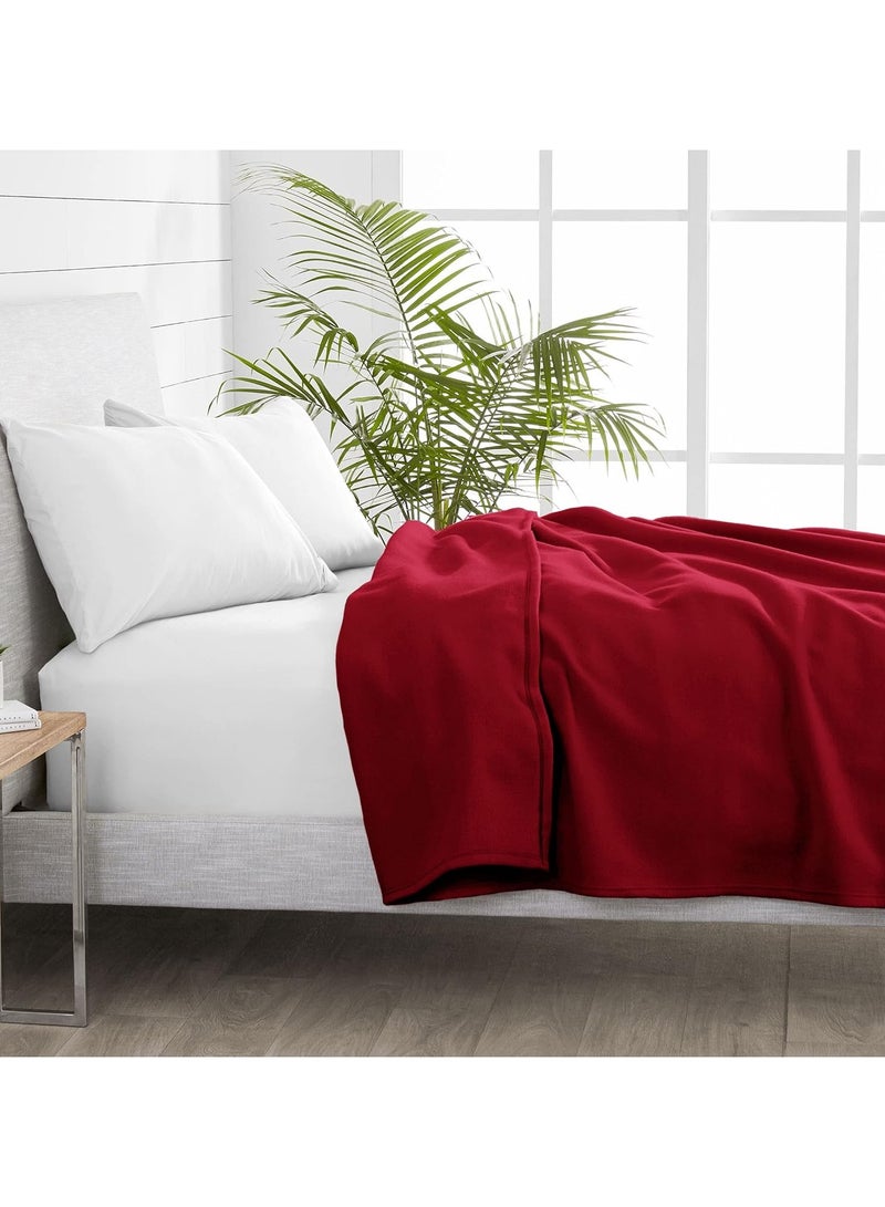 بي اس بي هوم بطانية فاخرة مفردة بوزن 220 جرام لكل متر مربع من BSB HOME® للاستخدام على السرير، الأريكة، الكنبة، السفر والتخييم | بطانية للتكييف | 150 X 220 CM | أحمر  - Image 2