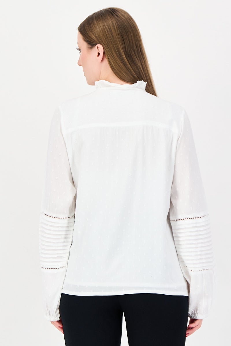 bebe Women Split Neck Short Sleeve Textured Blouse, White - Image 3