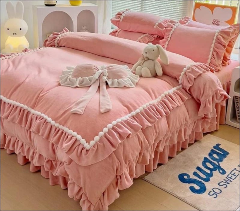 QUINTUS Luxury Velvet Bedspread Set 4 Pieces - Pink - Image 3
