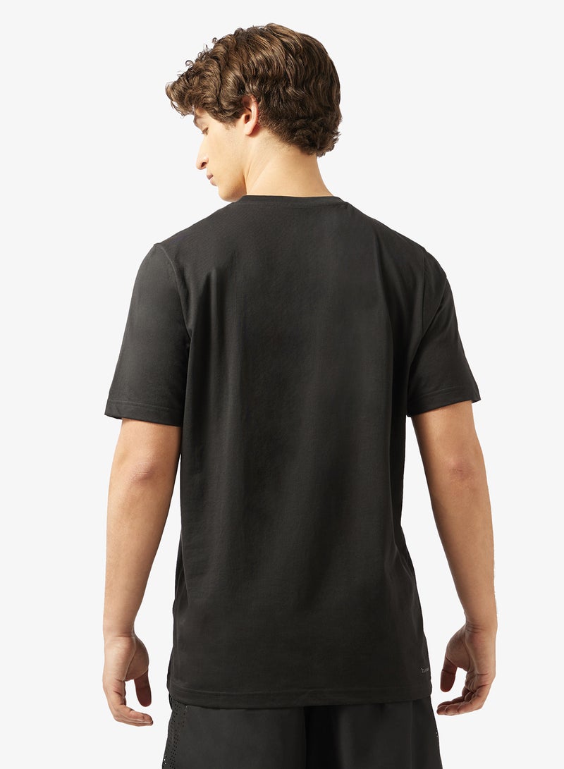 اديداس تيشيرت مطبوع للمدى الطويل - Image 2