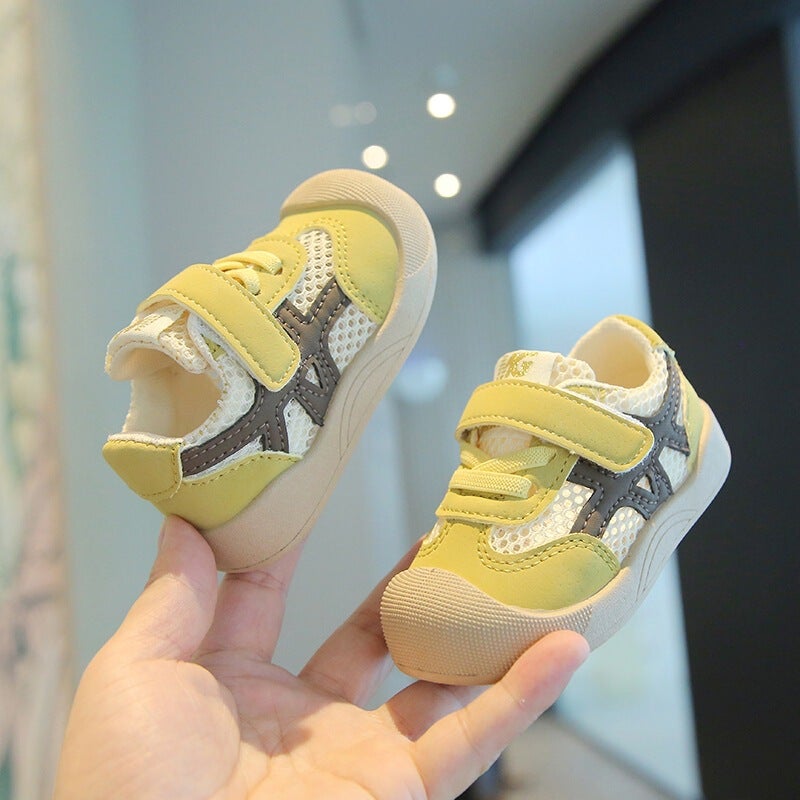 Mesh Sneakers Lightweight Flexible Sole Walking Shoes For Kids Indoor And Outdoor Activities - Image 1