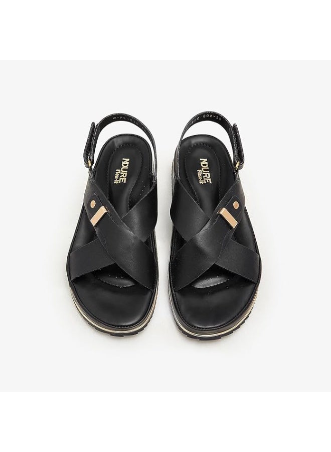 نديور صنادل منصة نادور النسائية من القطيفة المريحة | جلد صناعي متين مع تفاصيل إبزيم خفيفة ومقاومة للانزلاق | صنادل صيفية أنيقة - Image 2