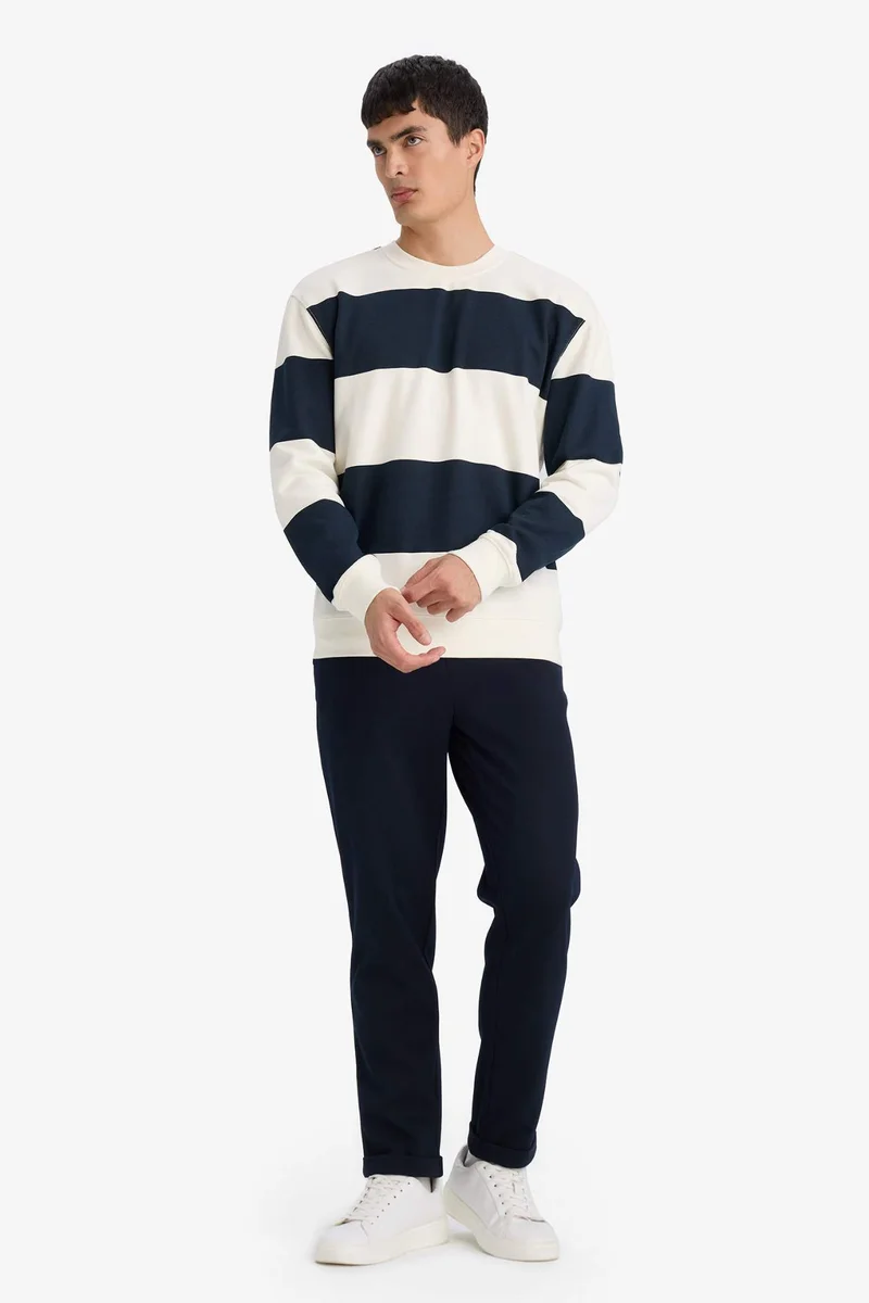 ديفاكتو Striped Sweatshirt
