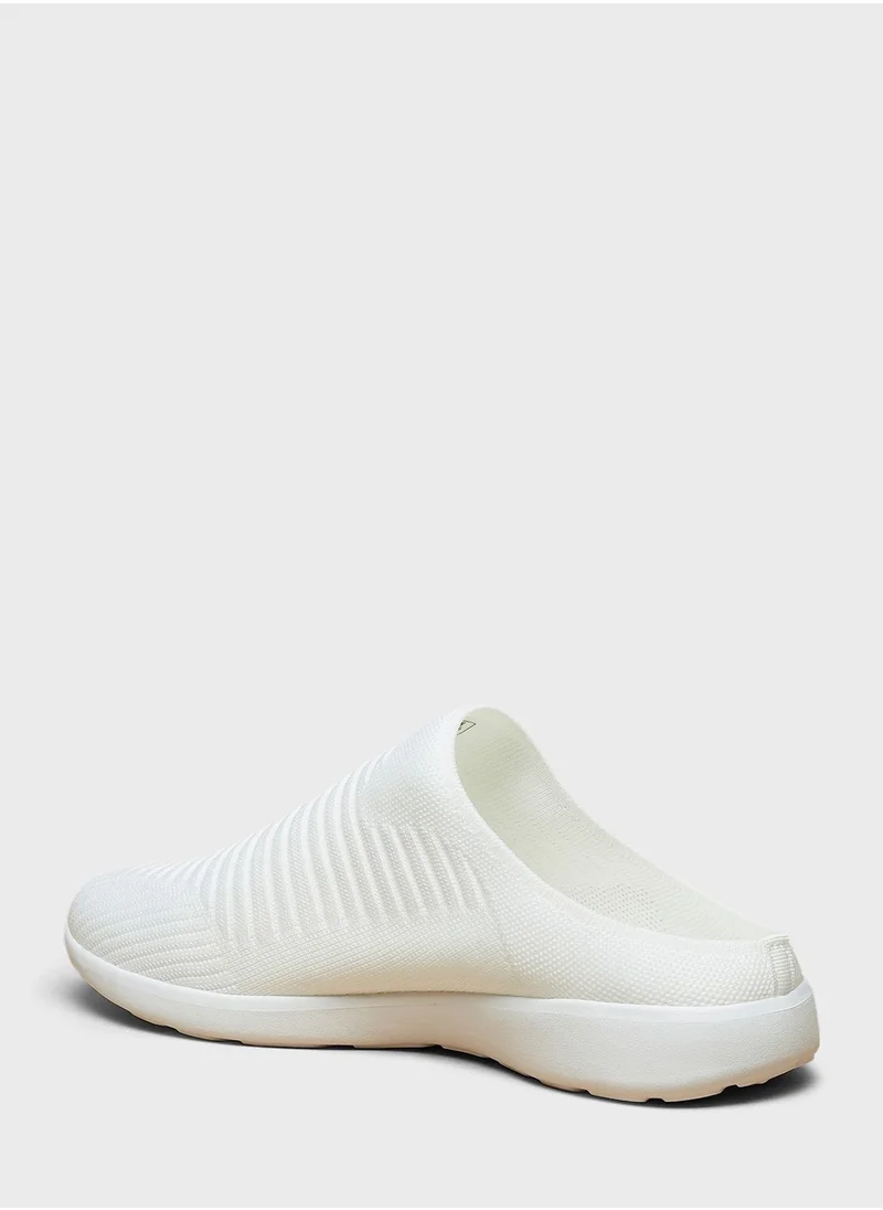 Oaklan by Shoexpress Slip On Low Top Sneakers