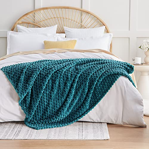 EXQ Home Fleece Throw Blanket for Couch or Bed - 3D Imitation Turtle Shell Jacquard Decorative Blankets - Cozy Soft Lightweight Fuzzy Flannel Blanket Suitable for All Seasons(50"×60",Teal) - Image 3