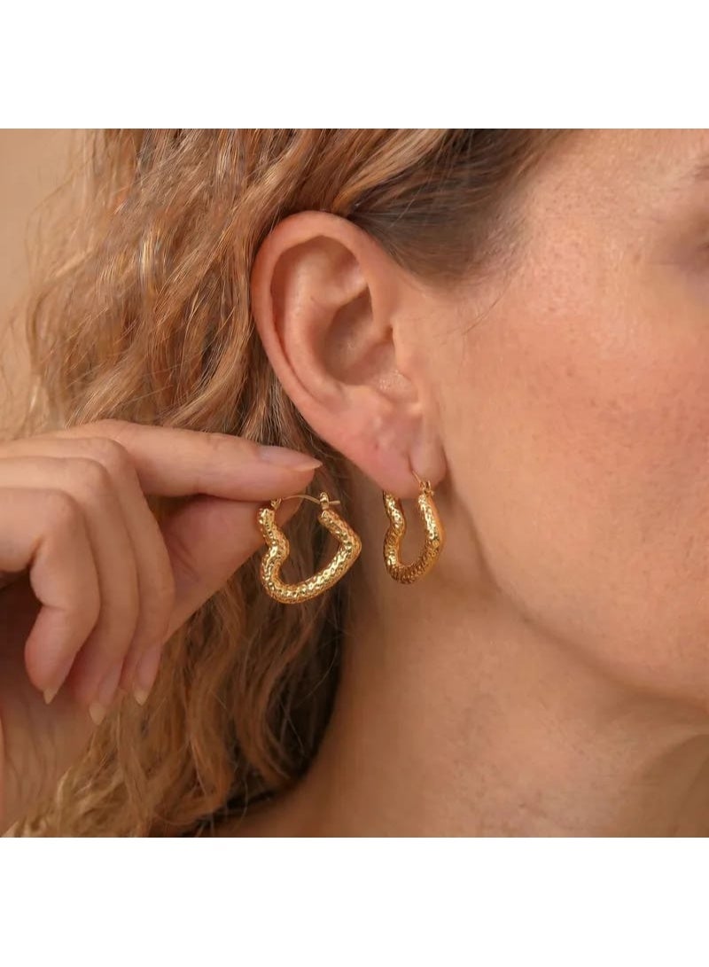 Luxuria Women's gold heart-shaped earrings with a hammered design and textured finish, similar to models made of gold-plated stainless steel jewelry for women. - Image 2