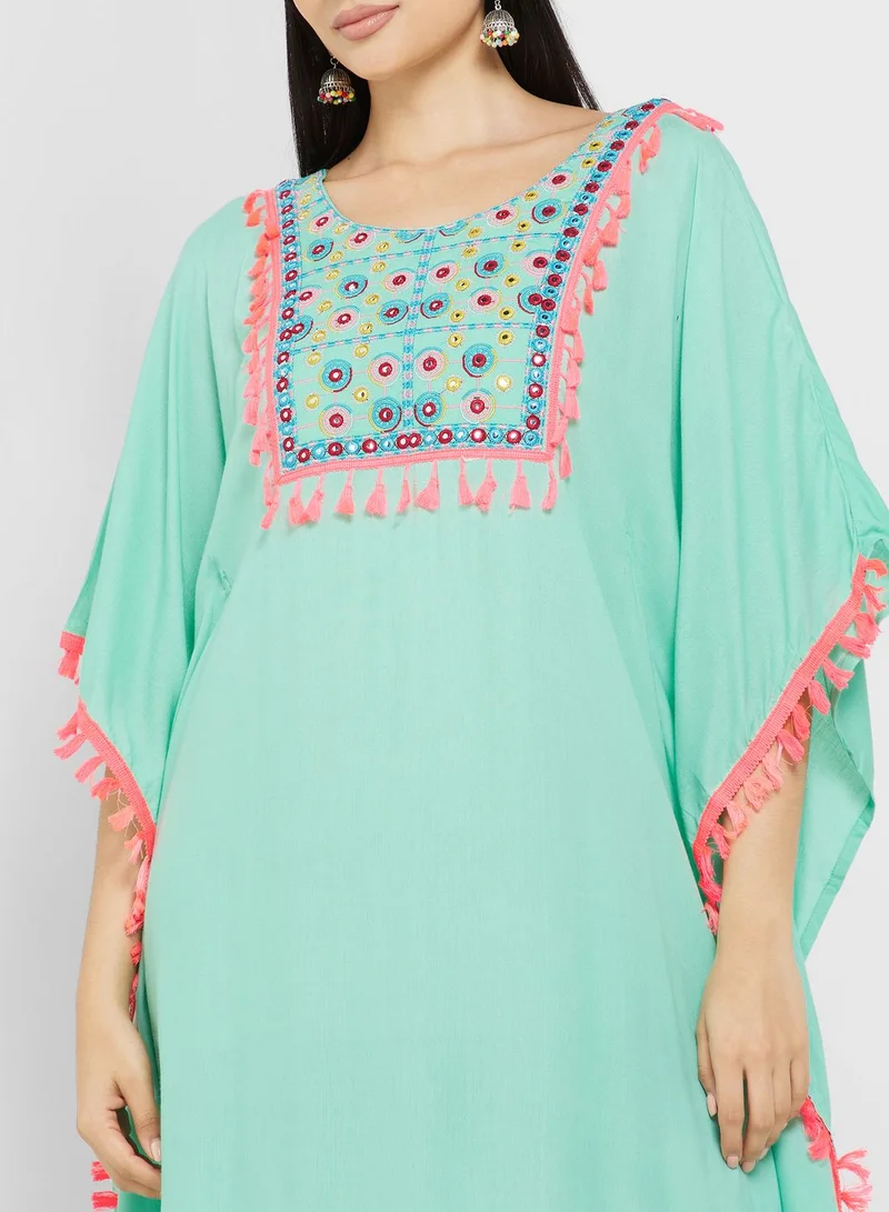 ARABIAN CLOSET Embroidered Flared Sleeve Kaftan