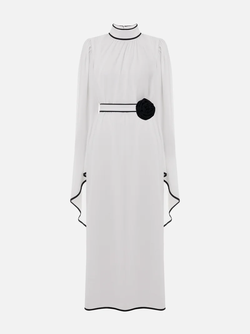 Lichi Maxi dress with contrasting edging and waistband flower