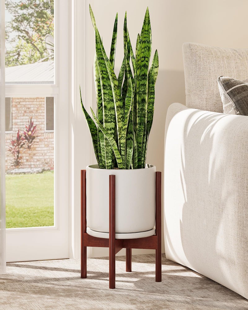 GENTINGBRO Adjustable Plant Stand Indoor, Bamboo Plant Stand Fits 8 9 10 11 12 Inches, Small Corner Planter Holder for Indoor Plants, Single Floor Plant Stands for Living Room Balcony, Reddish Brown - Image 1