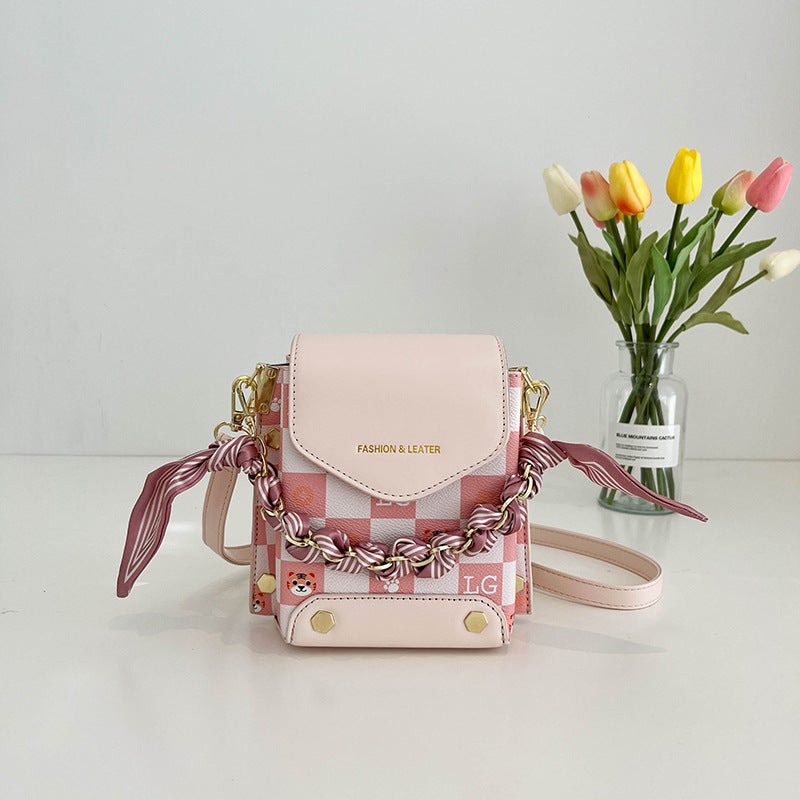 Portable Small Square Bag 2024 Check Texture Shoulder Bag Small Fresh Mobile Phone Messenger Bag - Image 1
