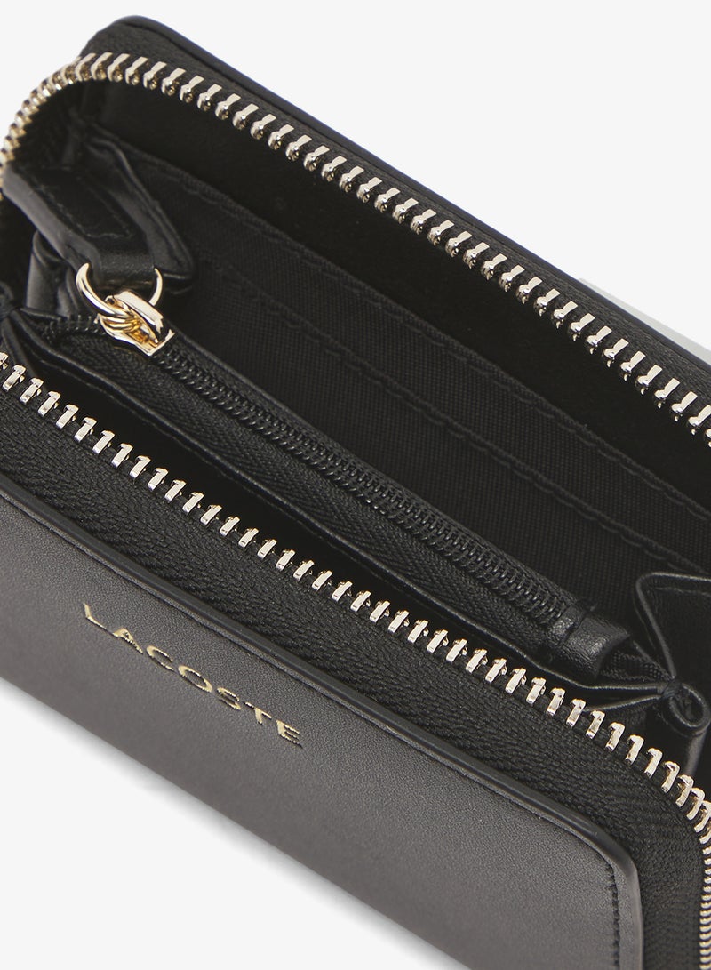 محفظة عملات بشعار