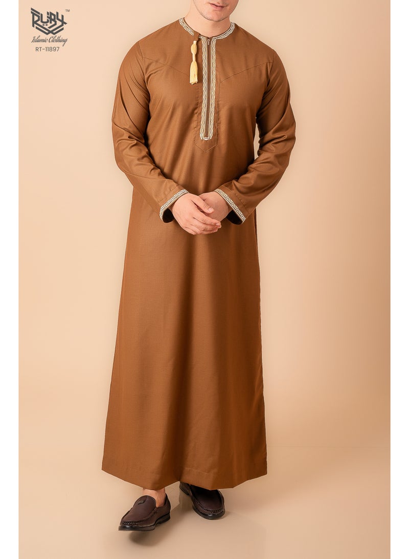 RUBY ISLAMIC CLOTHING Mocha Omani/Emirati Dishdasha – Men's Omani/Emirati Style Thobe Kandura Classic - Full-Length Long Sleeve Islamic Jubbah - Image 1