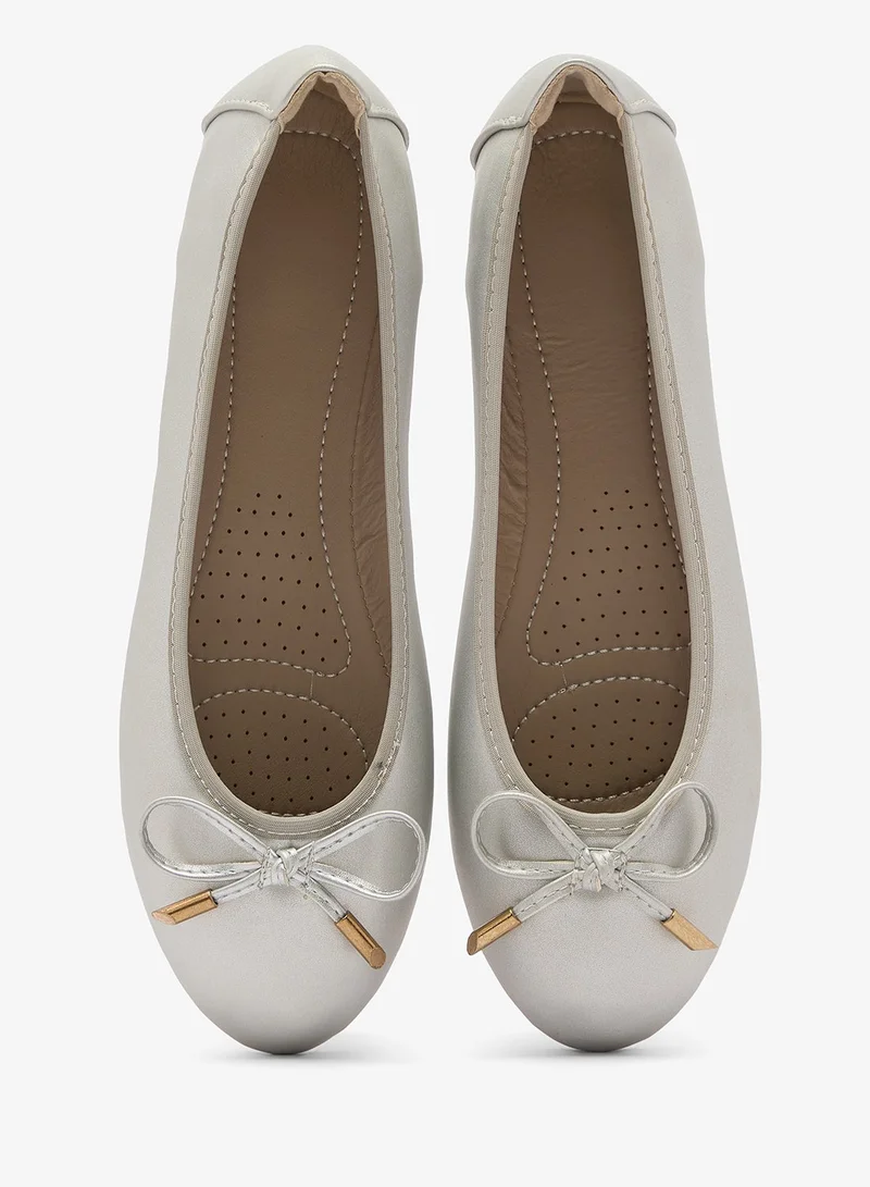 جينجر أحذية باليه كلاسيكية