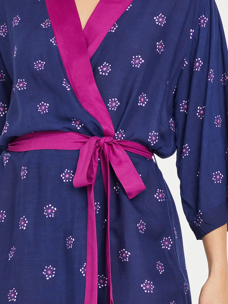 Styli Rayon Border Floral Print Kimono Sleeves Robe