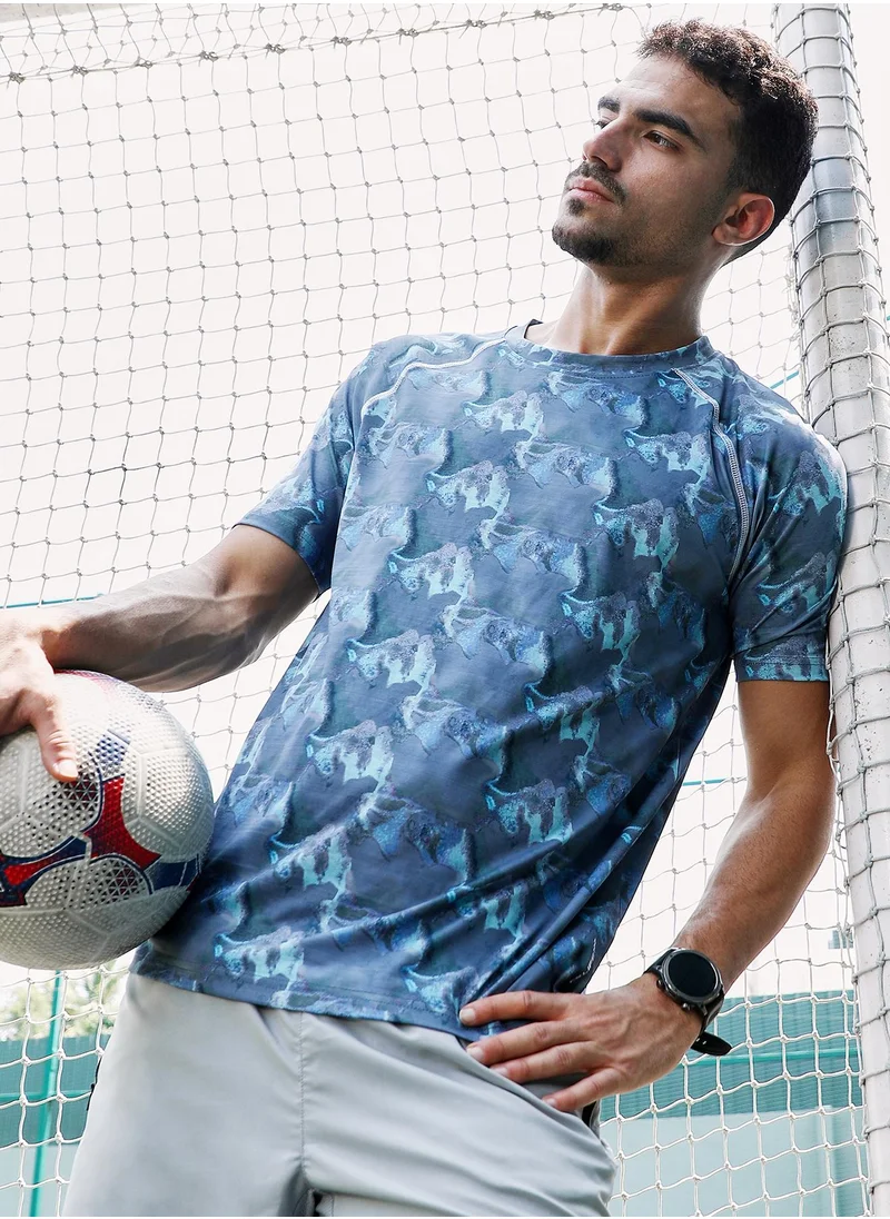 Campus Sutra Campus Sutra Men's Slate Blue Panel-Swirl Activewear T-Shirt For Casual Wear | Crew Neck | Short Sleeves | Jersey T-Shirt Crafted With Comfort Fit For Everyday Wear
