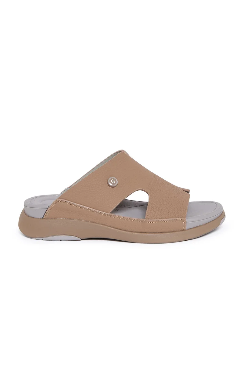 Comfort Arabic Sandals for Men – Classic Slip-On Open Toe Sandals with Cushioned Footbed for Daily Wear