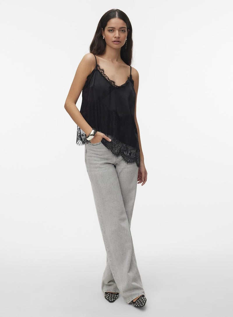 VERO MODA قمة فم جوليا غير متماثلة مزينة بالدانتيل - Image 3