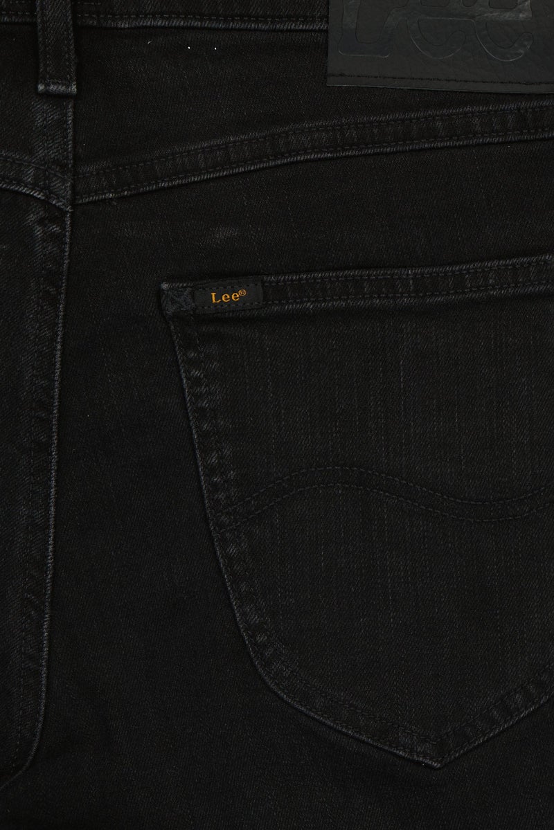 LEE Men Washed Denim Shorts, Black - Image 2
