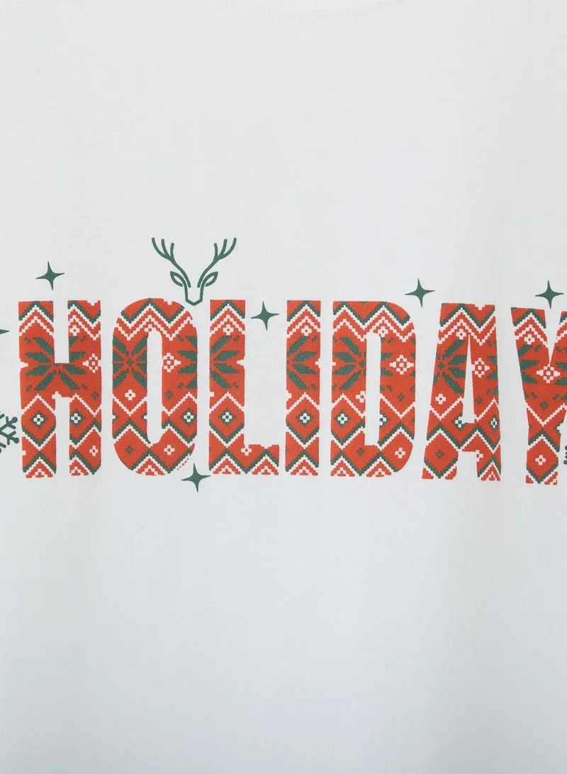 GIORDANO  Men’s Slim Fit Christmas Holiday Cotton T-Shirt for Men | Best Price UAE