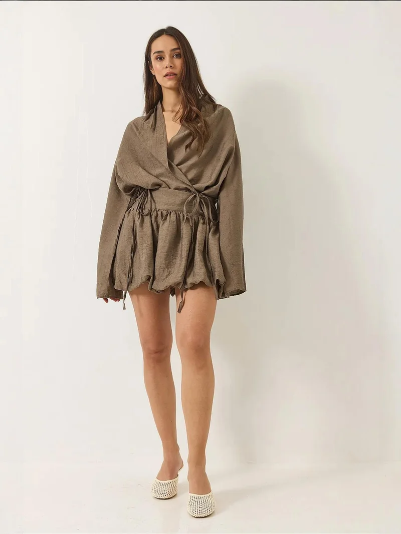 بيانكو لوتشي LUCCI Blouse and Skirt Two-Piece Set